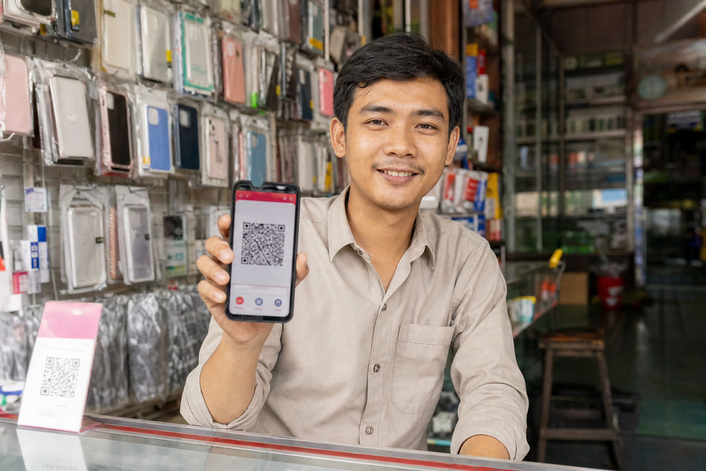 Local Cambodia phone shop merchant using NOVA services